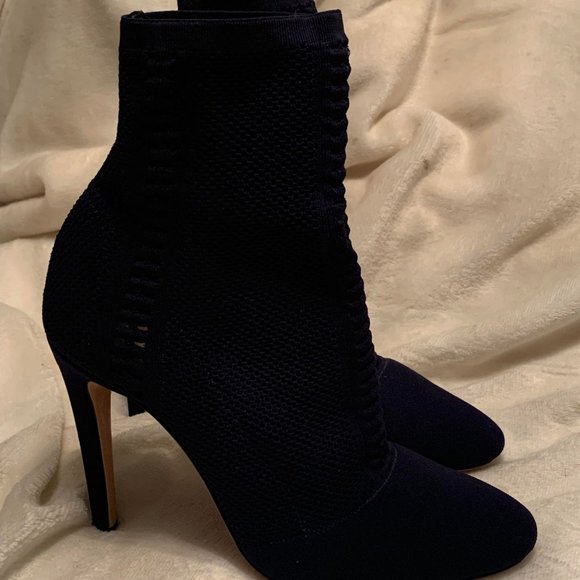 EUC Gianvito Rossi Navy Blue Stretch Bootie Size 39 (8.5) - Picture 2 of 7